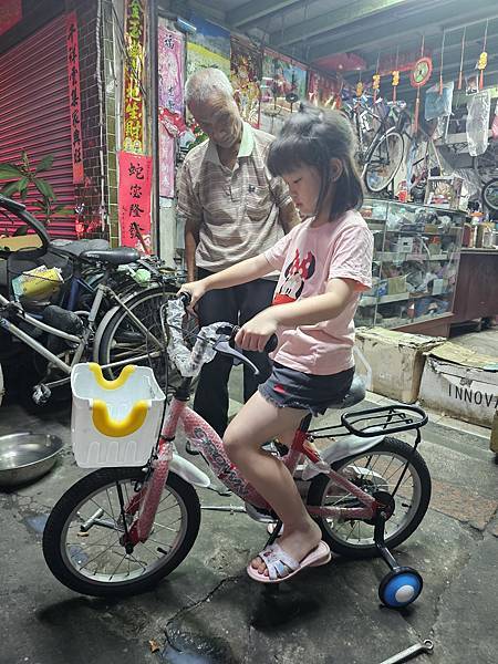 114.07.16#江朵拉學騎腳踏車之不要輔助輪 #中山南路
