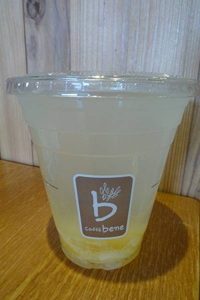 1030719-7caffe bene柚香蒟蒻.JPG