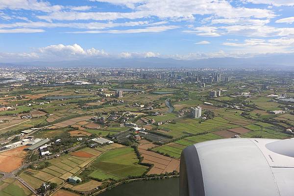 1051020-33台灣上空.JPG