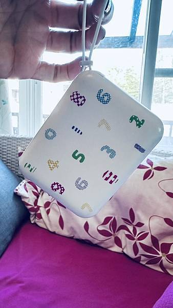 SOU．SOU 自帶雙線四輸出快充行動電源