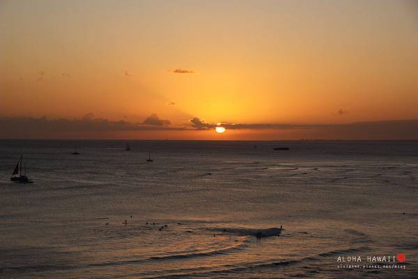 ASTON WAIKIKI BEACH HOTEL