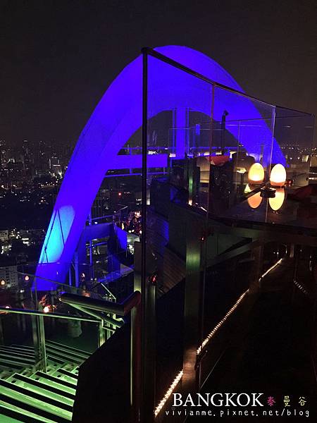 RED SKY BAR BANGKOK