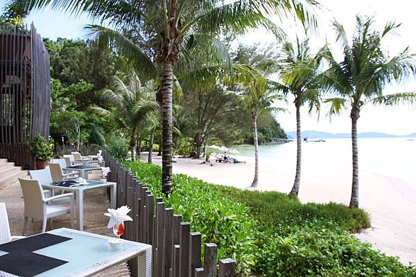 Gaya island resort