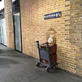 9¾月台 Platform Nine and Three Quatres