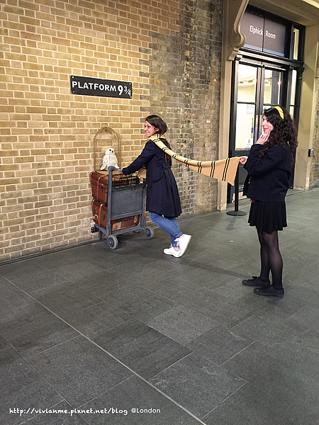 9¾月台 Platform Nine and Three Quatres