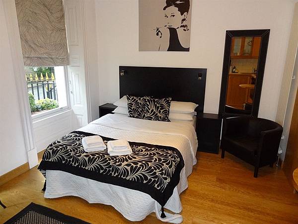 Studios2let serviced apartments cartwright gardens