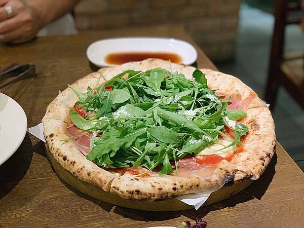 Pizzeria OGGI 歐奇 義大利認證窯烤披薩