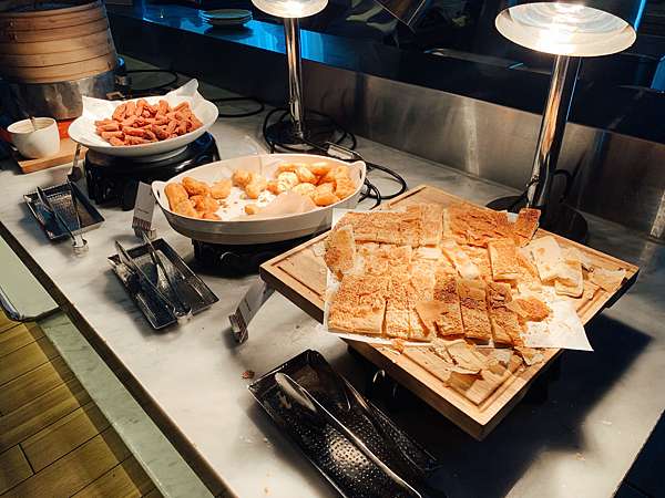 旅遊 台南 台南老爺行旅the Place 結合在地文化特色南紡購物中心共構吃喝玩樂都方便 Vvn Goes On 痞客邦