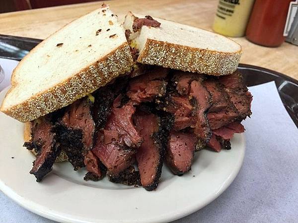 美東21日蜜月旅行-餐廳】紐約New York-下東區紐約客也愛吃的朝聖名店 Katz's Delicatessen-紐約州New York