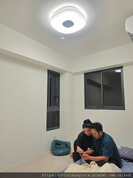 低預算裝潢，沒錢裝天花板，我的燈具這樣挑！