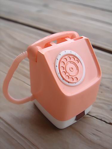 toyphone3.jpg