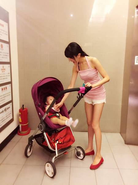 IMG_2626.JPG stokke 嬰兒推車 評價