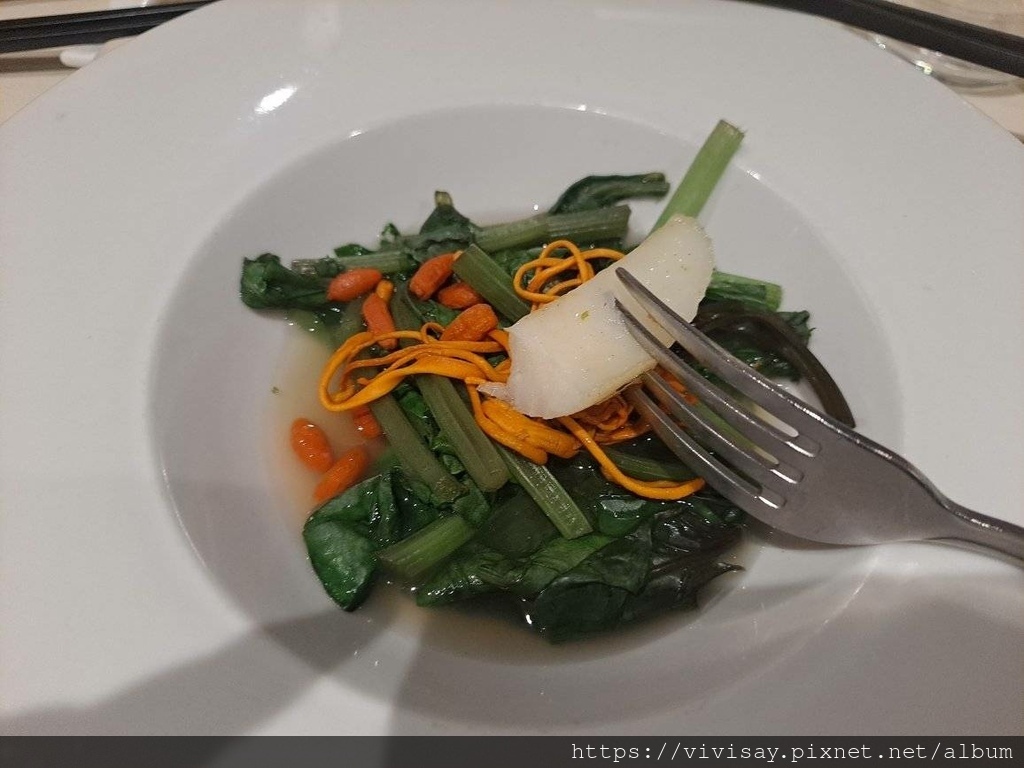 榮耀號 龍王餐廳 第一天晚餐伙食 (3).jpg 榮耀號 龍王餐廳 第一天晚餐伙食 (3).jpg