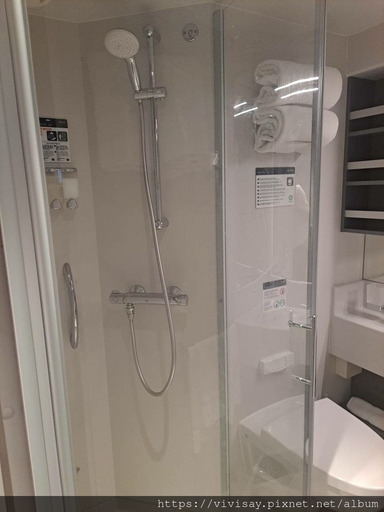 榮耀號 龍王餐廳 第一天晚餐伙食 (5).jpg 榮耀號 龍王餐廳 第一天晚餐伙食 (5).jpg