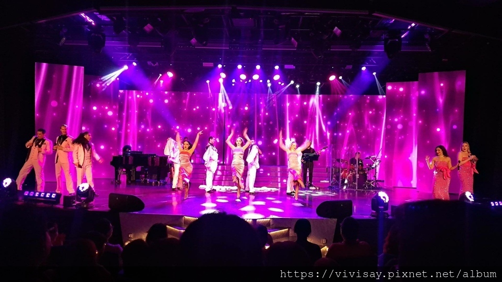 榮耀號 (3).jpg 榮耀號 (3).jpg