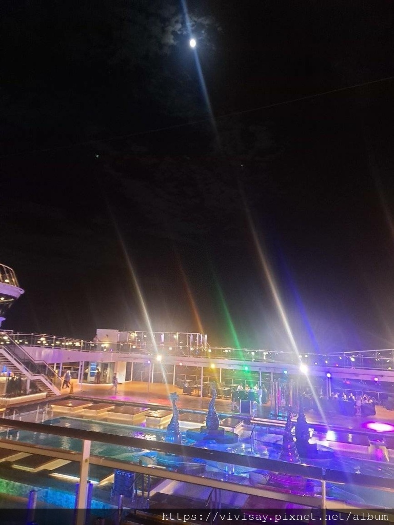 榮耀號 (6).jpg 榮耀號 (6).jpg