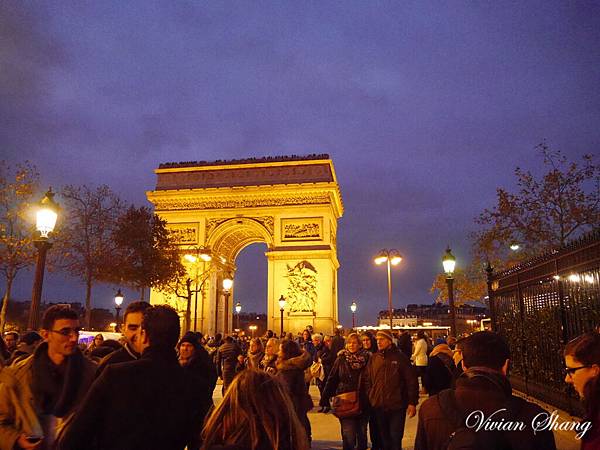 凱旋門(Arc de triomphe de l'Étoile)