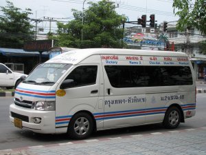 chaam_info_get_there_minibus5-1.jpg