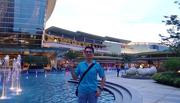 ioi CITY MALL 水舞.jpg