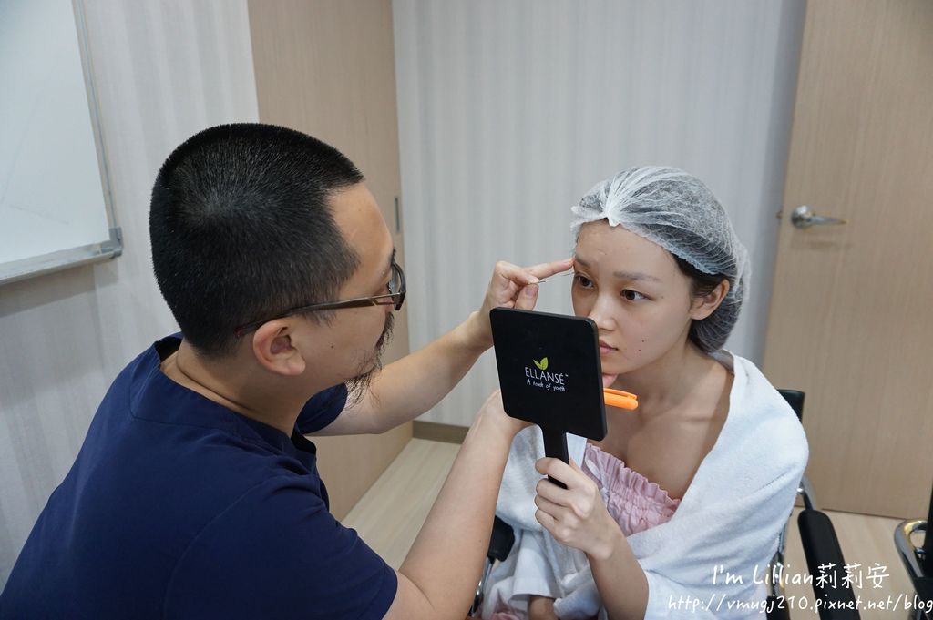縫訂雙眼皮推薦31台北格雷斯醫美周哲宇醫師.JPG