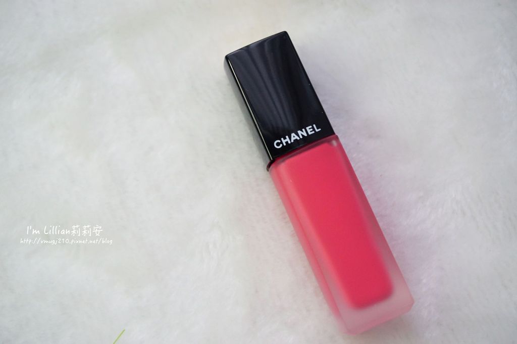 兰蔻 376诗诗色 CHANEL142唇露78香奈儿CHANEL超炫耀丝绒唇露#142 兰蔻绝对完美唇膏#376.JPG