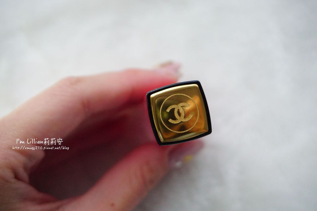 兰蔻 376诗诗色 CHANEL142唇露80香奈儿CHANEL超炫耀丝绒唇露#142 兰蔻绝对完美唇膏#376.JPG