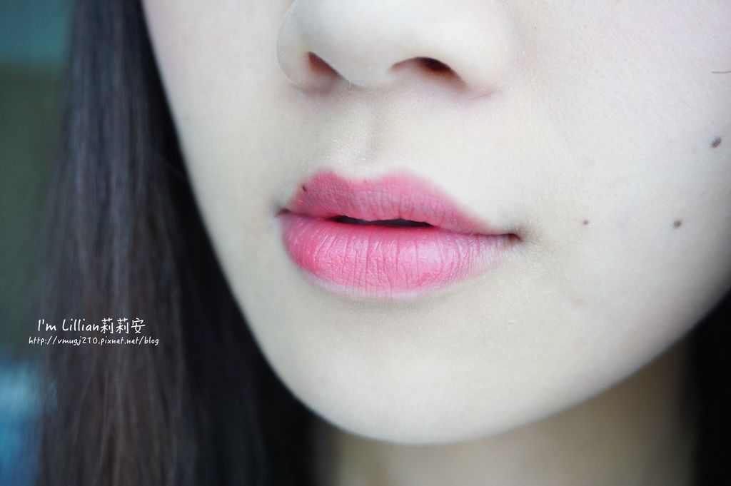 兰蔻 376诗诗色 CHANEL142唇露66香奈儿CHANEL超炫耀丝绒唇露#142 兰蔻绝对完美唇膏#376.JPG