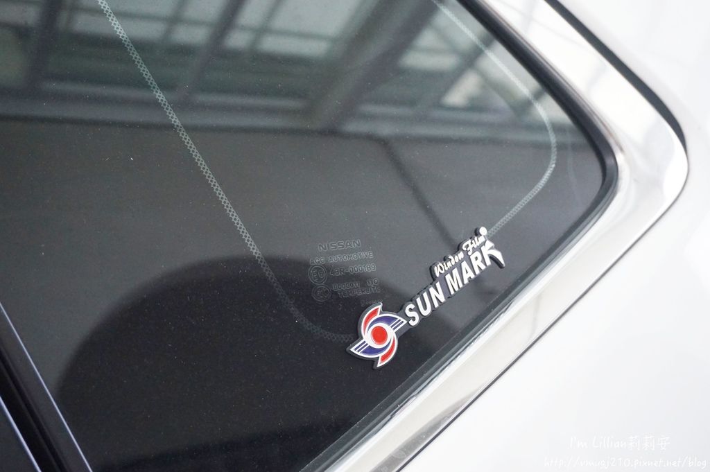 汽車隔熱紙推薦 桑瑪克隔熱紙228SUNMARK 隔熱紙 紫外線.JPG