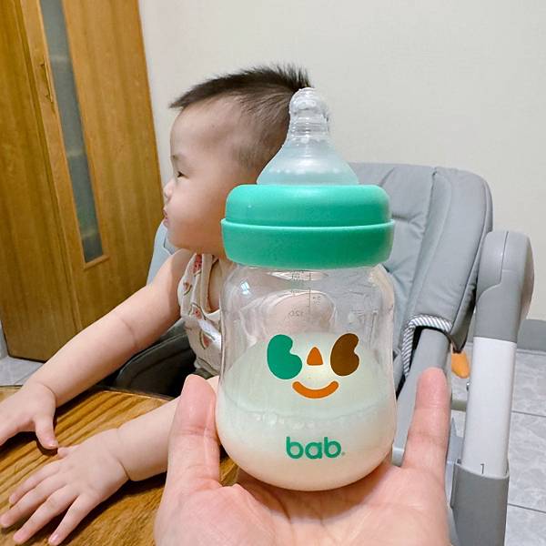 嬰幼兒玻璃奶瓶推薦_bab培寶batch_IMG_8391.JPG