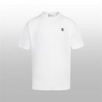 バーバリー 白Tシャツ 「B」刺繍ロゴ ミニマル 高級感 リ