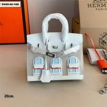 極上エレガンス HERMES バッグ エレガントなデザイン 