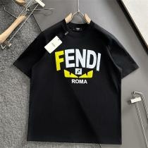 FENDI Tシャツ モンスターアイ ロゴデザイン ブラック FENDI Tシャツ モンスターアイ ロゴデザイン ブラック