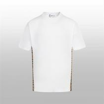 バーバリー 白Tシャツ サイドチェック切替 洗練スタイル カ