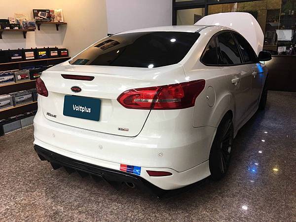 【台北】FORD福特 New Focus 4D 2.0 TDCi MK3.5 三‧五代 柴油版 2016年 汽車電瓶 原廠 VARTA華達 EFB 75AH 700A(EN) 更換 義大利FIAMM非凡 EFB TR730 75AH 730A(EN)