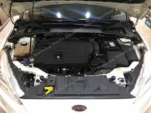 【台北】FORD福特 New Focus 4D 2.0 TDCi MK3.5 三‧五代 柴油版 2016年 汽車電瓶 原廠 VARTA華達 EFB 75AH 700A(EN) 更換 義大利FIAMM非凡 EFB TR730 75AH 730A(EN)