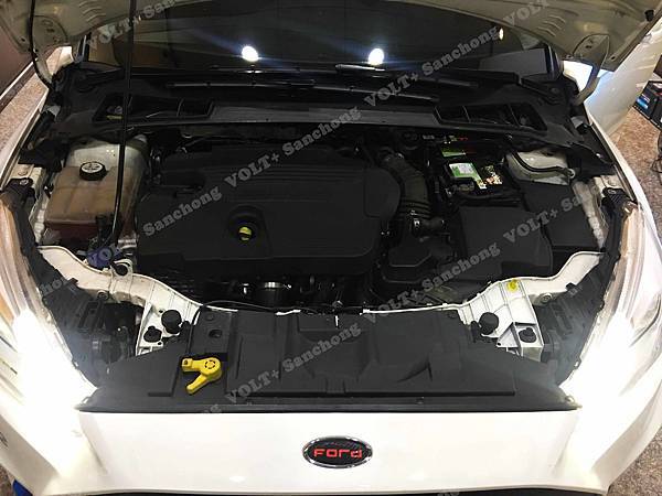 【台北】FORD福特 New Focus 4D 2.0 TDCi MK3.5 三‧五代 柴油版 2016年 汽車電瓶 原廠 VARTA華達 EFB 75AH 700A(EN) 更換 義大利FIAMM非凡 EFB TR730 75AH 730A(EN)