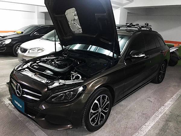【台北】MERCEDES BENZ賓士 C-Class Estate C200 BlueTEC Avantgarde S205 2015年 汽車電瓶 原廠 德製VARTA華達 AGM 80AH 800A(EN) 更換 義大利製FIAMM非凡 AGM VR800 80AH 800A(EN) 【到府更換】