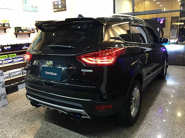 【台北】FORD福特 KUGA 1.5 ECOBOOST 2016年 汽車電瓶 原廠 VARTA華達 EFB 75AH 700A(EN) 更換 義大利FIAMM非凡 EFB TR730 75AH 730A(EN)