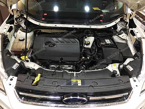 【台北】FORD福特 KUGA 1.5 ECOBOOST 2015年 汽車電瓶 原廠 VARTA華達 EFB 75AH 700A(EN) 更換 德製VARTA華達 EFB E46 75AH 730A(EN)