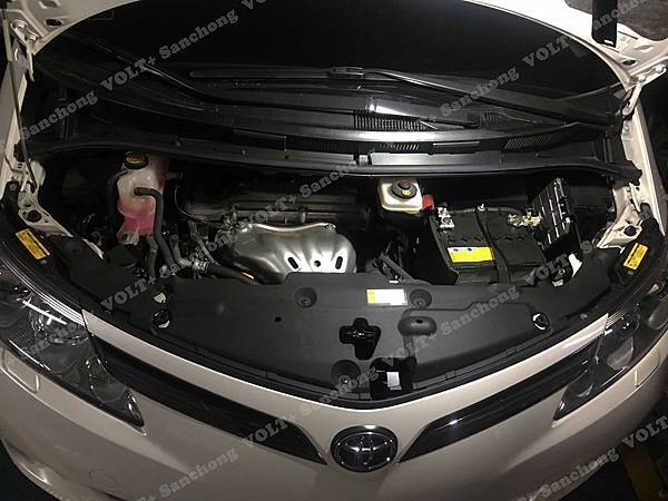 【台北】TOYOTA豐田 PREVIA 2.4 2015年 汽車電瓶 原廠 日製Panasonic國際 55D23L-MF 加水式 60AH 356A 更換 德國VARTA華達 EFB S-95L/130D26L 75AH 720A【到府更換】