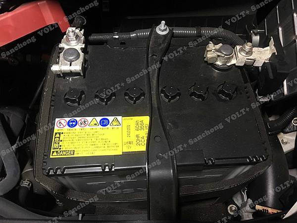 【台北】TOYOTA豐田 PREVIA 2.4 2015年 汽車電瓶 原廠 日製Panasonic國際 55D23L-MF 加水式 60AH 356A 更換 德國VARTA華達 EFB S-95L/130D26L 75AH 720A【到府更換】