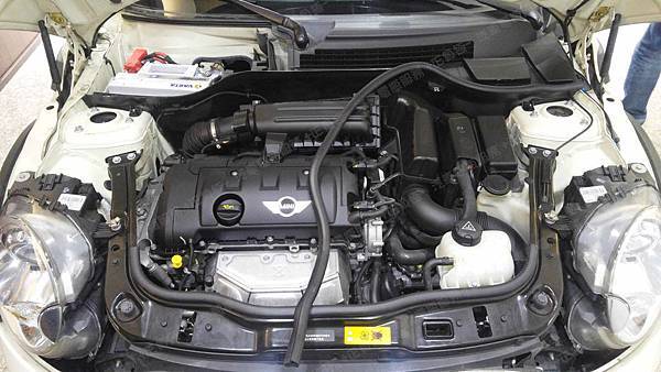 【台北】BMW MINI寶馬迷你 CLUB MAN R55 2013年 原車電瓶 台製YUASA湯淺 54801-CMF 50AH 450A 更換 汽車電池 德國VARTA華達 德國廠 銀合金 E38 74AH 750A(EN)