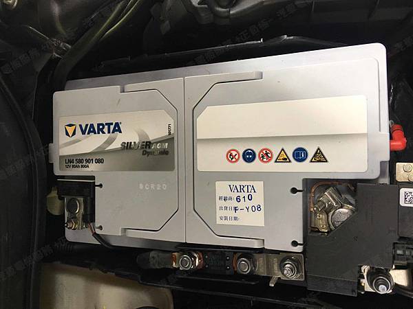 【台北】MERCEDES BENZ賓士 A-Class A180 W176 2016年 原廠電瓶 德製VARTA華達 AGM 70AH 760A(EN) 更換 汽車電池 德國VARTA華達 韓國廠 AGM LN4 580901080 80AH 800A(EN)