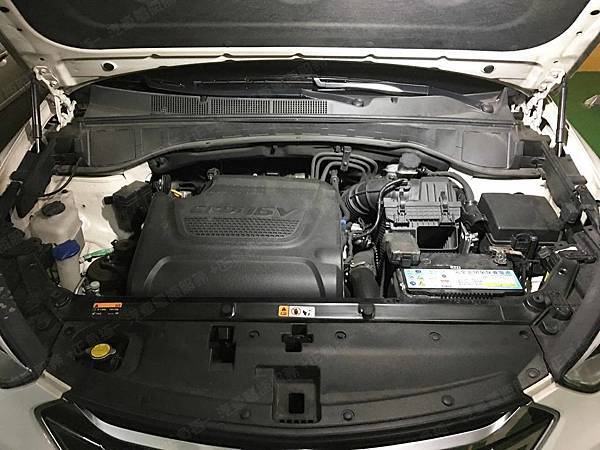【台北】HYUNDAI現代 SantaFe 2.2 CRDi 柴油版 2015年 原車電瓶 台製YUASA湯淺 95D31L-SMF 80AH 565A 更換 汽車電池 韓製SEBANG世邦 EFB T110L 95AH 900A 【到府更換】