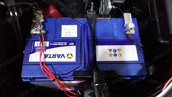 【台北】TOYOTA豐田 SIENNA 2011年 原車電瓶 台製YUASA湯淺 80D26L-SMF 68AH 490A 更換 汽車電池 德製VARTA華達 銀合金 G7 95AH 830A(EN)