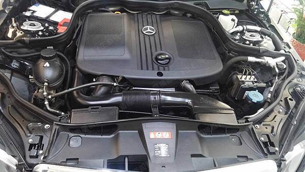 【台北】MERCEDES BENZ賓士 E-Class Sedan E220 CDI 柴油版 W212 2012年 汽車電瓶 原廠 BENZ AGM 80AH 800A(EN) 更換 法製EXIDE埃克塞德 AGM EK800 80AH 800A(EN)