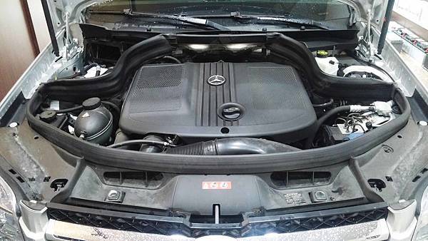 【台北】MERCEDES BENZ賓士 GLK-Class GLK220 CDI 柴油版 X204 2012年 汽車電瓶 原廠 BENZ AGM 80AH 800A(EN) 更換 法製EXIDE埃克塞德 AGM EK800 80AH 800A(EN)