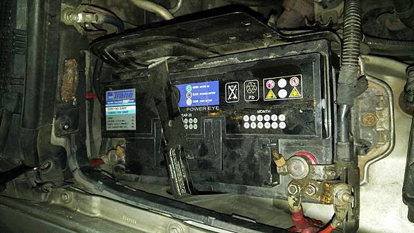 【台北】MERCEDES BENZ賓士 M-Class ML500 W163 2003年 汽車電瓶 原車 Trane特靈 DIN100 100AH 850A 更換 法製EXIDE埃克塞德 碳合金 EA1000 100AH 900A(EN) 【外出更換】