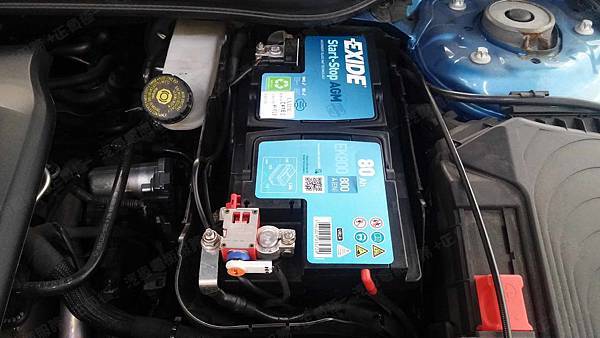 【台北】MERCEDES BENZ賓士 A-Class A180 W176 2013年 汽車電瓶 原廠 BENZ AGM 80AH 800A(EN) 更換 法製EXIDE埃克塞德 AGM EK800 80AH 800A(EN)