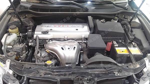 【台北】TOYOTA豐田 CAMRY 2.4 2011年 汽車電瓶 原車 台製YUASA湯淺 75D23L-CMF 65AH 465A 更換 德製VARTA華達 銀合金 D47 60AH 540A(EN)